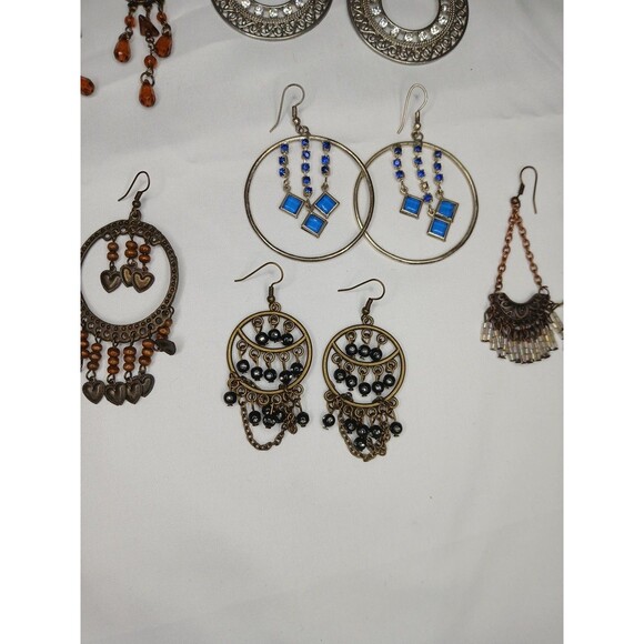 Sold - Picture 3 of 7